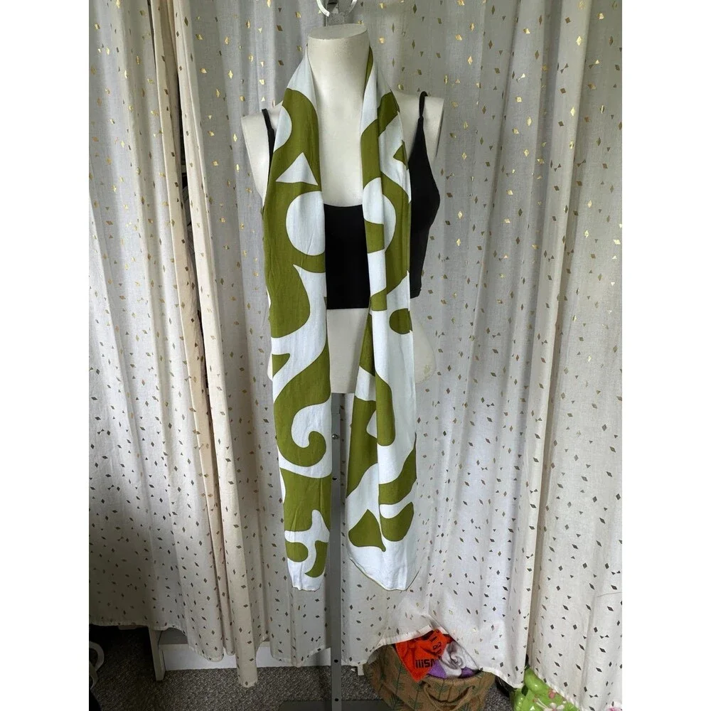 NWOT Unbranded Hawaiian Polynesian Indigenous Dye Geometric Lightweight Scarf